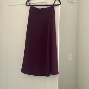 Uniqlo midi skirt
